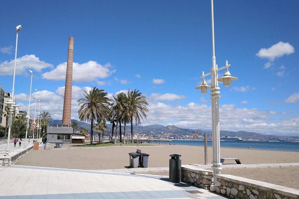 Magnifique Duplex Avec Terrasse Proche De La Plage Malaga Zewnętrze zdjęcie